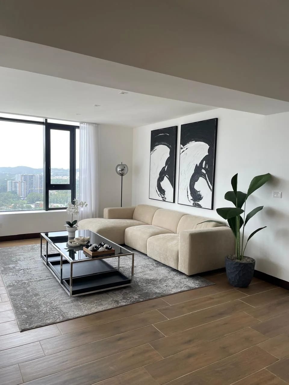 Ático en Venta en la Zona 10 — foto 1 de 17