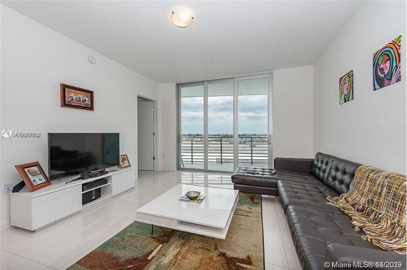 Apartamento en Venta en Miami Doral,  Florida — foto 6 de 8