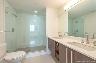 Apartamento en Venta en Miami Doral,  Florida — miniatura 7 de 8