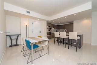 Apartamento en Venta en Miami Doral,  Florida — miniatura 8 de 8