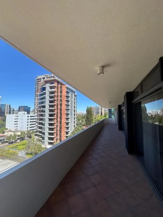 APARTAMENTO EN VENTA ZONA 10 — miniatura 1 de 16