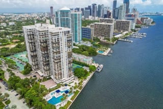 APARTAMENTO EN RENTA BRICKELL MIAMI — miniatura 1 de 16