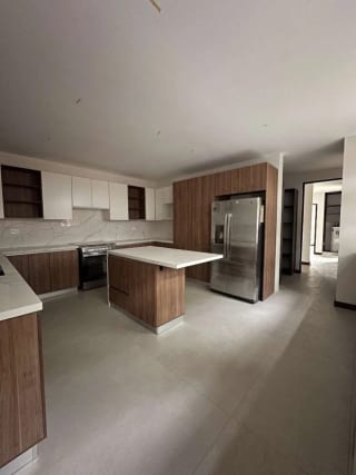 CASA EN VENTA SANTA CATARINA PINULA — miniatura 7 de 16