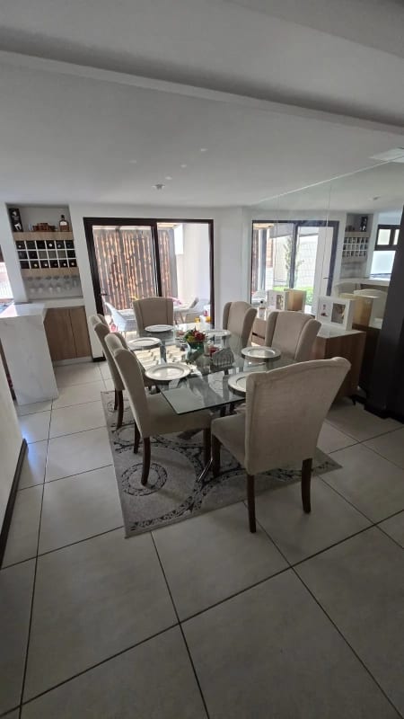 CASA EN VENTA EN ZONA 4 DE MIXCO — foto 11 de 14