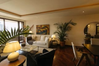 APARTAMENTO EN RENTA ZONA 10 — miniatura 5 de 7