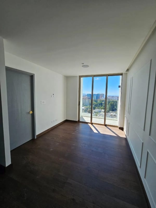APARTAMENTOS EN VENTA ZONA 10 — foto 1 de 9