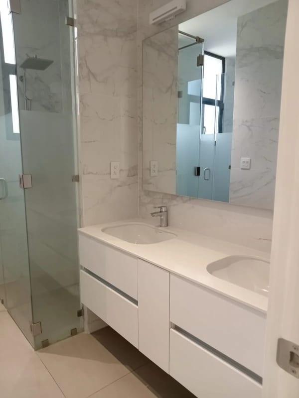APARTAMENTO EN RENTA ZONA 10 — foto 12 de 12