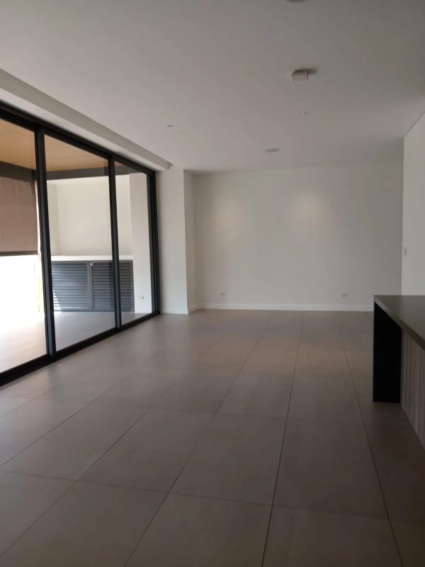 APARTAMENTO EN RENTA ZONA 10 — foto 8 de 12