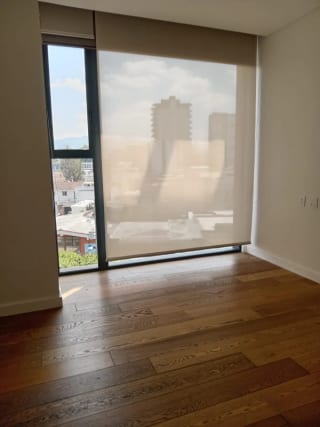 APARTAMENTO EN RENTA ZONA 10 — miniatura 3 de 12