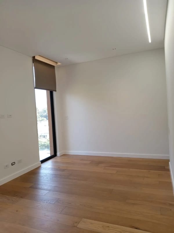 APARTAMENTO EN RENTA ZONA 10 — foto 2 de 12