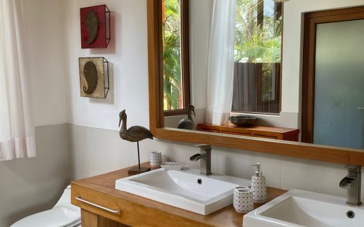 HOTEL EN VENTA MONTERRICO