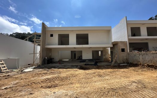 PROYECTO DE CASAS LA RESERVA SANTA ROSALIA